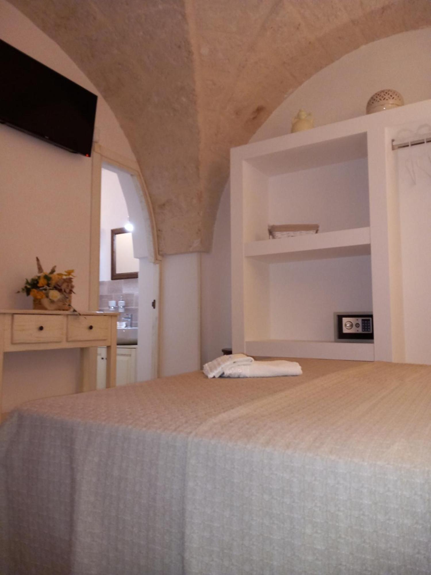 Antica Via Roma B&B E Relax Montalbano  Szoba fotó